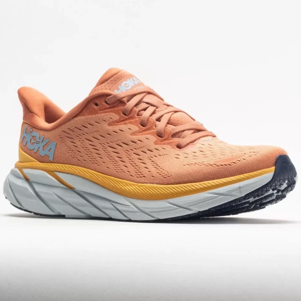 HOKA Clifton 8